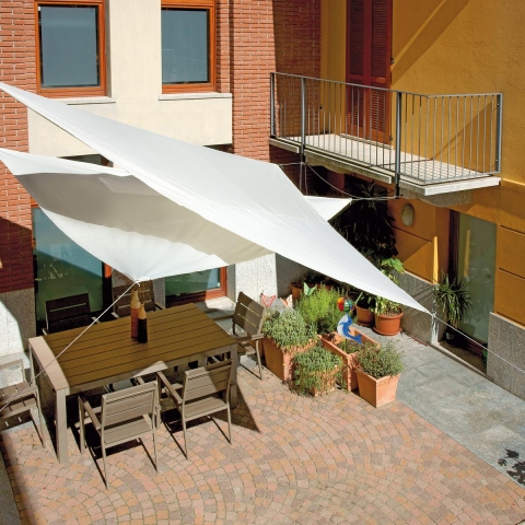 Triangular Outdoor Shade Sail 5x5x5m Solar Promotion
