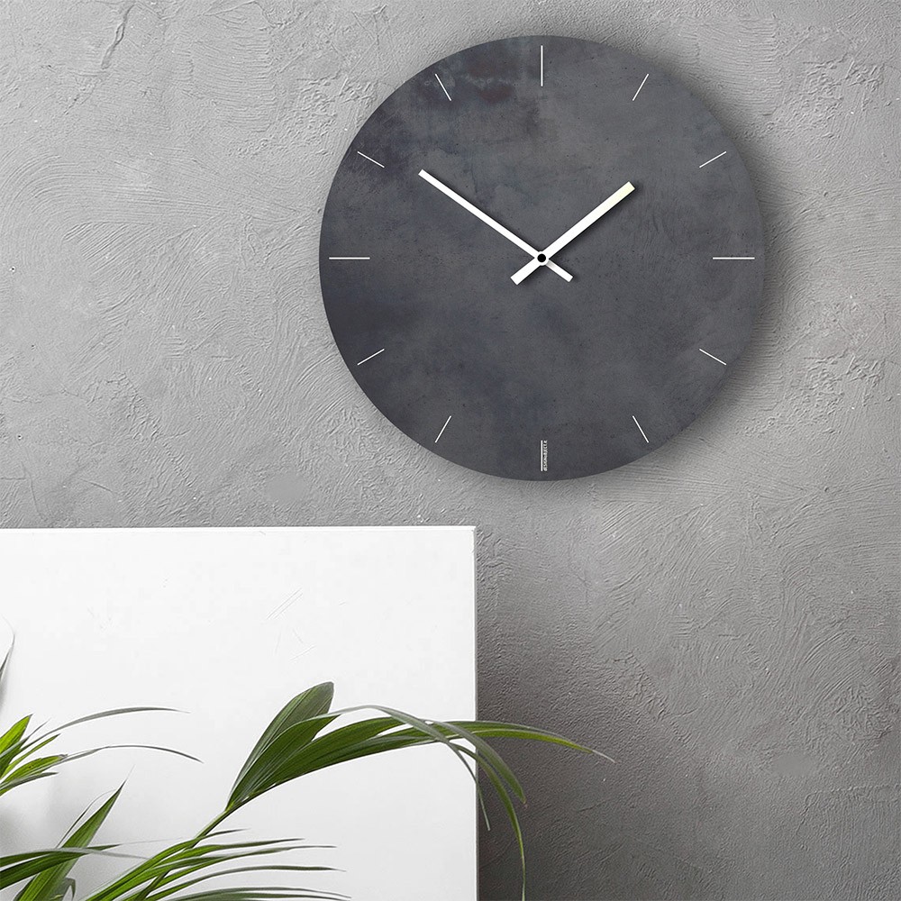 Round wall clock modern industrial design Classico